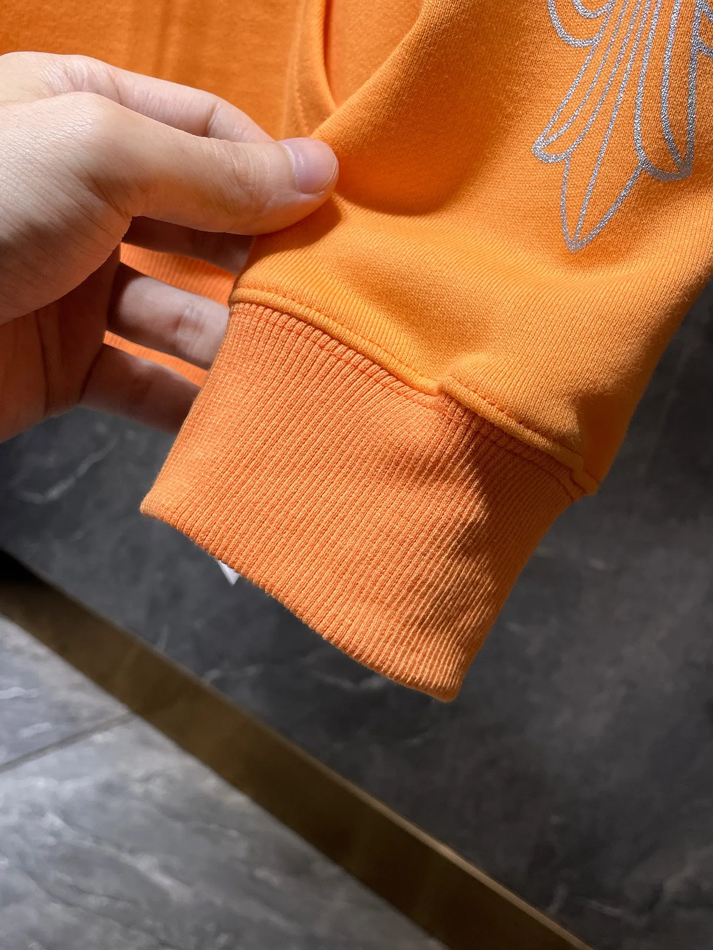 P240 Chrome Hearts Autumn and Winter 2025 Counter synchronization High-weight, environmentally friendly and high-quality top-quality fabrics Chrome Miami Ultra Limited Arm Horseshoe Hoody Counter synchronization 1:1 replica version Recommended colors: Limited green Limited orange Sizes: S, M, L, XL